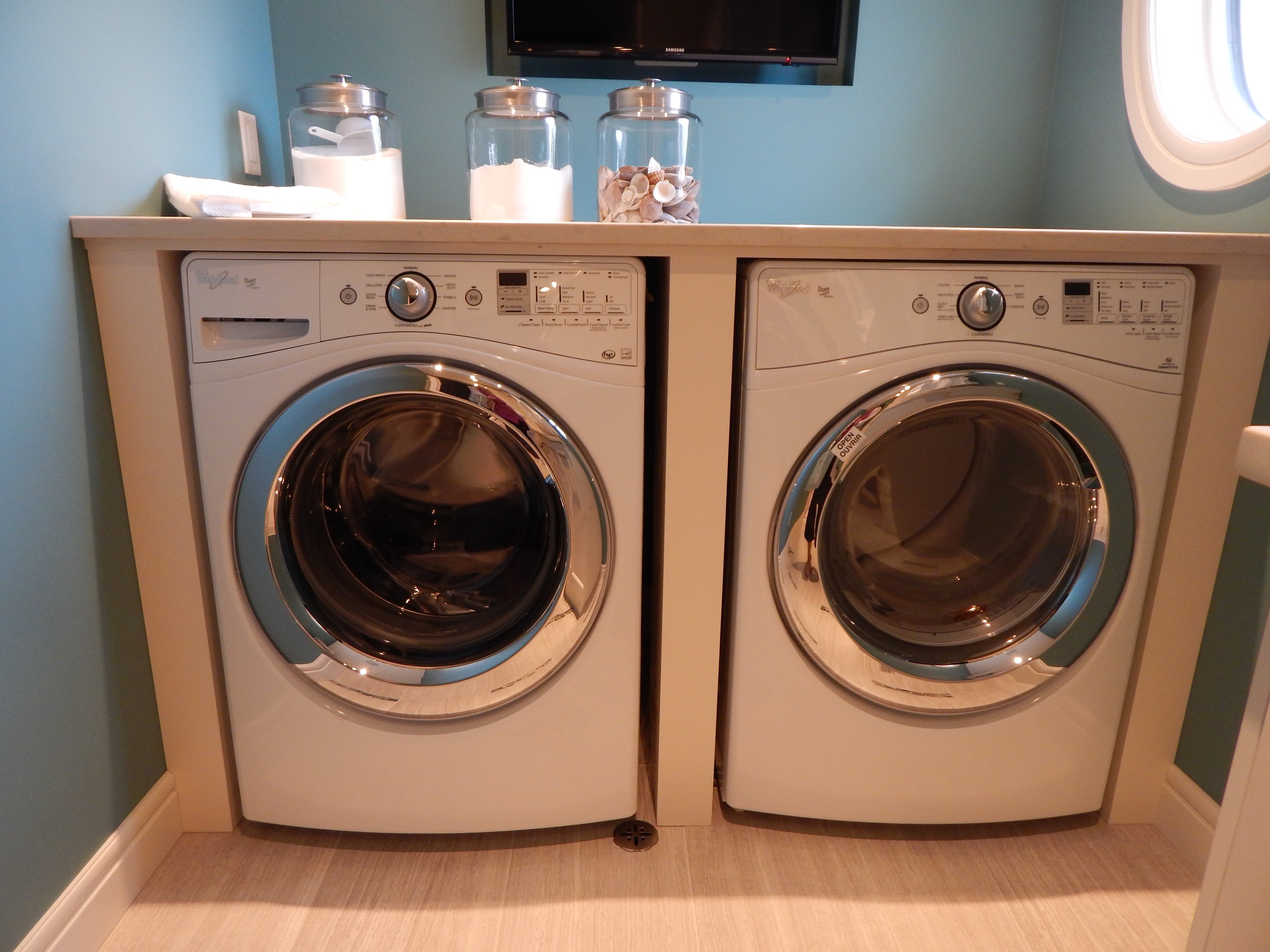 washing-clean-housework-wash-machine-room-863012-pxhere.com.jpg