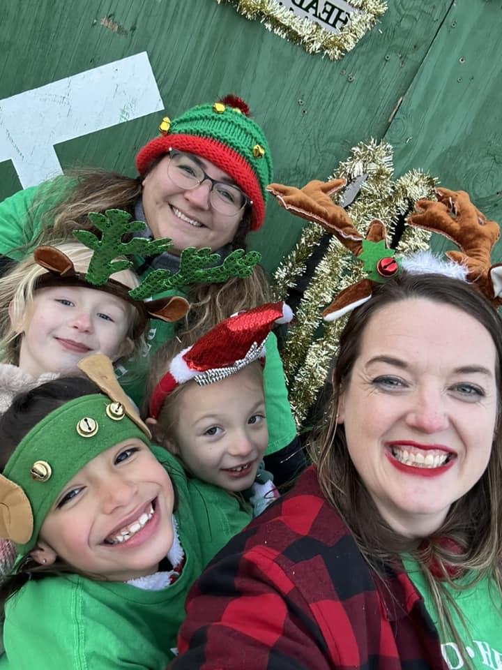 Prince William 4-H'ers and adult volunteers at the Nokesville Christmas Parade.